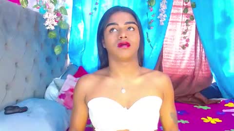 Snapshot of karly_coffe chatting on September 29, 2025, 11:37 am KARLY. online show from September 29, 2025, 11:37 am