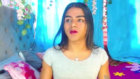 Snapshot of karly_coffe chatting on October 2, 2025, 11:17 am KARLY. online show from October 2, 2025, 11:17 am