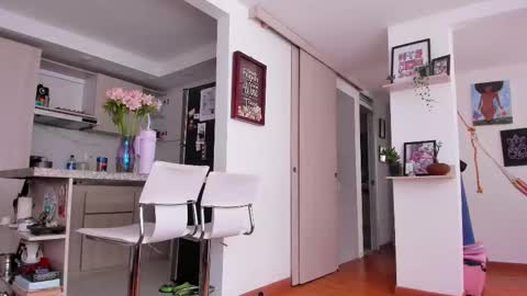 Snapshot of karlye_5 chatting on December 4, 2025, 1:09 pm Karlye online show from December 4, 2025, 1:09 pm