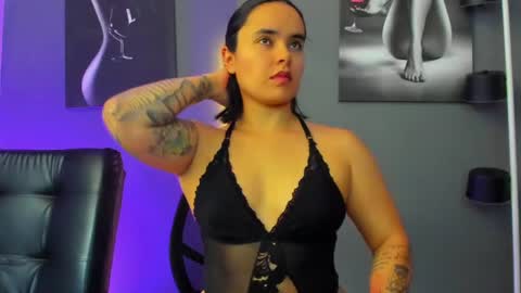 Snapshot of karlyjons_ chatting on July 10, 2026, 5:26 pm online show from July 10, 2026, 5:26 pm