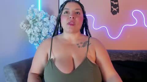 karo_linee online show from July 2, 2026, 12:11 pm