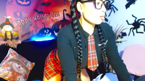 Snapshot of karol_kennedy chatting on October 29, 2025, 6:48 am Karol Kenedy online show from October 29, 2025, 6:48 am