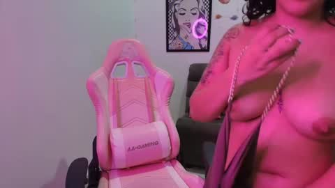 Snapshot of karol_naughty chatting on March 5, 2025, 9:38 am online show from March 5, 2025, 9:38 am