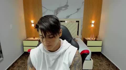 Snapshot of karolandluna chatting on November 16, 2025, 7:08 pm Karol and Luna online show from November 16, 2025, 7:08 pm