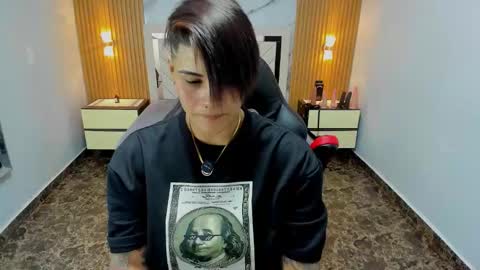 Snapshot of karolandluna chatting on February 9, 2026, 7:40 pm Karol and Luna online show from February 9, 2026, 7:40 pm