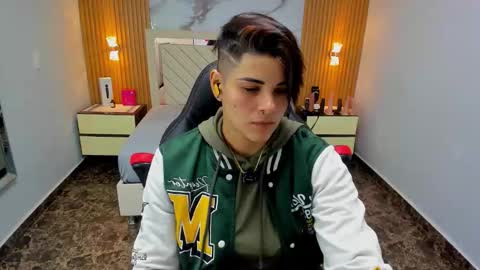 Snapshot of karolandluna chatting on February 13, 2026, 12:23 pm Karol and Luna online show from February 13, 2026, 12:23 pm