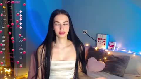 Snapshot of karolina_hottie_ chatting on September 27, 2025, 2:38 am Kira online show from September 27, 2025, 2:38 am