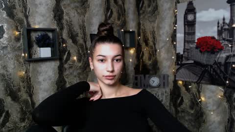 Snapshot of karolinamex_ chatting on December 20, 2024, 7:39 pm Karolina online show from December 20, 2024, 7:39 pm