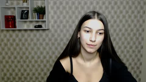 Snapshot of karolinamex_ chatting on December 27, 2024, 10:37 pm Karolina online show from December 27, 2024, 10:37 pm
