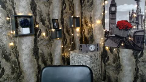 Snapshot of karolinamex_ chatting on December 30, 2024, 6:53 am Karolina online show from December 30, 2024, 6:53 am