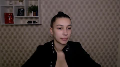Snapshot of karolinamex_ chatting on January 16, 2025, 7:07 am Karolina online show from January 16, 2025, 7:07 am