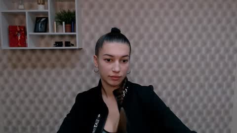 Snapshot of karolinamex_ chatting on January 16, 2025, 10:10 am Karolina online show from January 16, 2025, 10:10 am