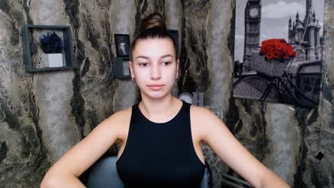 Snapshot of karolinamex_ chatting on February 2, 2025, 7:09 am Karolina online show from February 2, 2025, 7:09 am