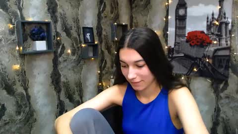 Snapshot of karolinamex_ chatting on February 12, 2025, 10:03 am Karolina online show from February 12, 2025, 10:03 am