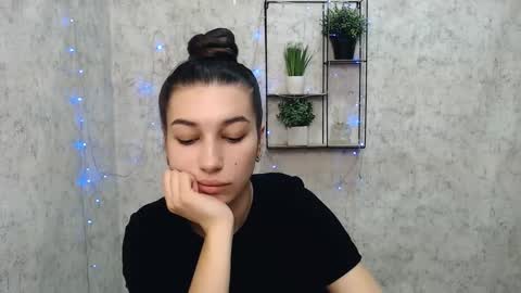 Snapshot of karolinamex_ chatting on February 15, 2025, 6:44 am Karolina online show from February 15, 2025, 6:44 am
