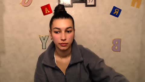 Snapshot of karolinamex_ chatting on February 20, 2025, 10:05 am Karolina online show from February 20, 2025, 10:05 am