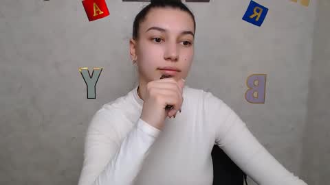 Snapshot of karolinamex_ chatting on March 11, 2025, 10:07 am Karolina online show from March 11, 2025, 10:07 am