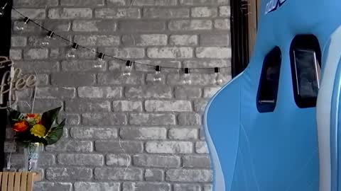 karoline121 online show from March 5, 2026, 10:44 am