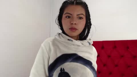 Snapshot of karolineburnx chatting on January 5, 2025, 7:38 am Isa online show from January 5, 2025, 7:38 am