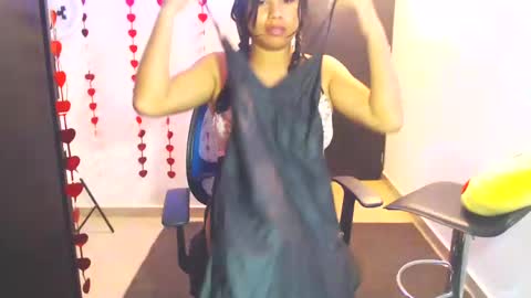 karolinecute online show from February 19, 2025, 6:33 am