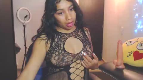 karolinecute online show from March 3, 2025, 3:41 am