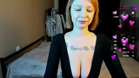 karolineneuer online show from March 7, 2026, 9:45 pm