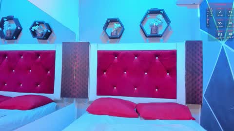 Snapshot of karoll014 chatting on November 10, 2025, 12:26 pm Karol online show from November 10, 2025, 12:26 pm