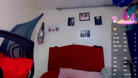 Snapshot of karoll_scoott chatting on March 1, 2025, 7:26 pm karol online show from March 1, 2025, 7:26 pm