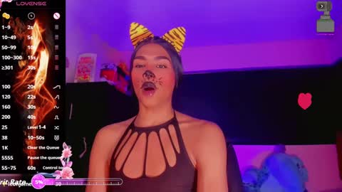 Snapshot of karoll_scoott chatting on September 30, 2025, 11:43 pm karol online show from September 30, 2025, 11:43 pm