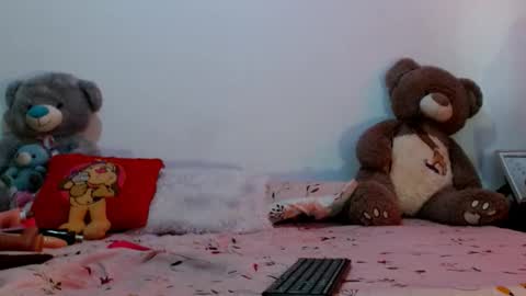 Snapshot of karolsweetvagi chatting on March 18, 2026, 6:11 pm karol online show from March 18, 2026, 6:11 pm
