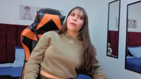 karoly online show from October 24, 2025, 6:21 am