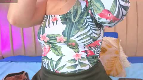 karoly online show from December 14, 2025, 4:29 am