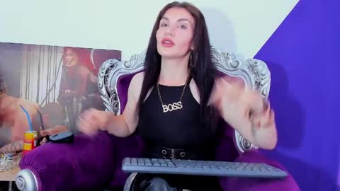 Snapshot of kasandrahayes chatting on May 29, 2026, 4:43 am Miss K. online show from May 29, 2026, 4:43 am