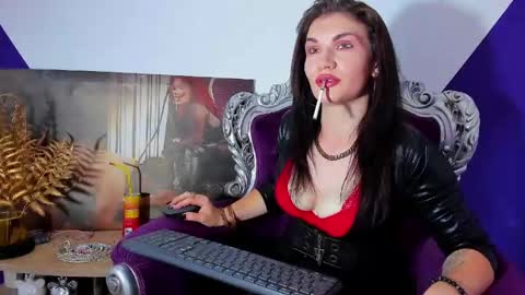 Snapshot of kasandrahayes chatting on May 30, 2026, 4:15 pm Miss K. online show from May 30, 2026, 4:15 pm
