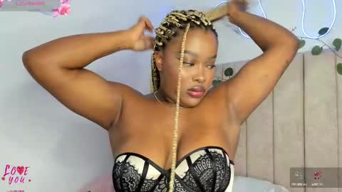 Snapshot of kaseydelvey chatting on October 7, 2025, 9:45 pm online show from October 7, 2025, 9:45 pm