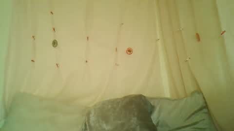 kasia_davis_qweeen online show from December 5, 2025, 2:58 pm