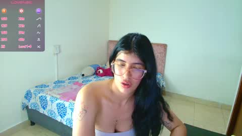 Snapshot of kassandra_0304 chatting on March 29, 2026, 12:32 am Kassandra online show from March 29, 2026, 12:32 am
