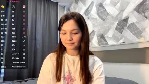Snapshot of kassandrataulbee chatting on October 11, 2025, 11:31 am Kira online show from October 11, 2025, 11:31 am
