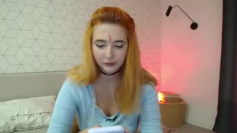 Snapshot of kat_here chatting on September 25, 2025, 5:38 pm Katya online show from September 25, 2025, 5:38 pm