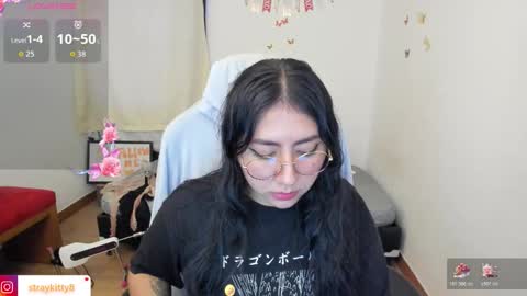 Snapshot of kat_ly_chan chatting on November 4, 2025, 2:27 pm Kat online show from November 4, 2025, 2:27 pm