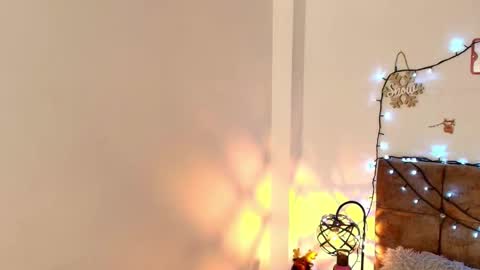 Snapshot of kat_paradisse chatting on December 22, 2025, 12:13 pm kat paradisse online show from December 22, 2025, 12:13 pm