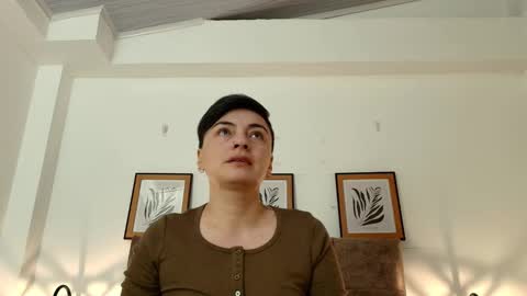 Snapshot of kat_paradisse chatting on February 17, 2026, 11:50 am kat paradisse online show from February 17, 2026, 11:50 am