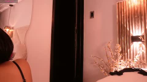Snapshot of kat_saky chatting on June 12, 2026, 11:35 pm Saky online show from June 12, 2026, 11:35 pm