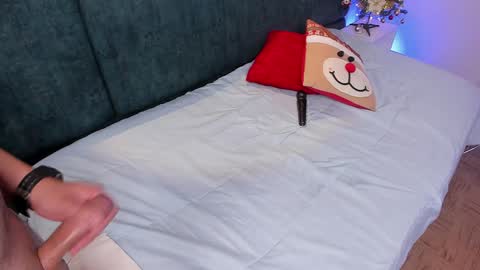 Kataleya  Liam online show from December 16, 2024, 11:50 pm