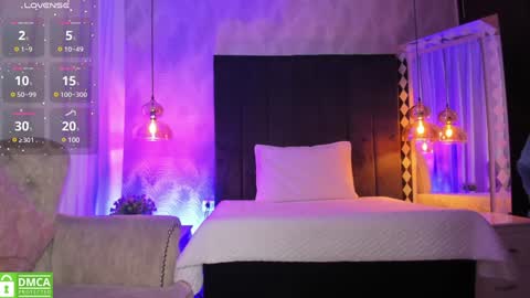 Kat online show from December 29, 2024, 12:01 pm