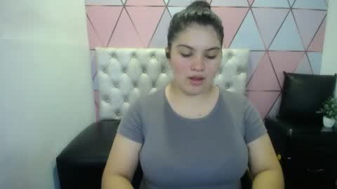 Snapshot of katalina_santana25 chatting on March 24, 2026, 12:59 am katalina santana25 online show from March 24, 2026, 12:59 am