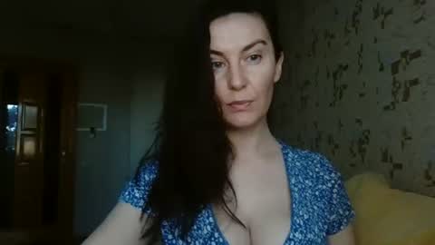 Snapshot of katalinaqe chatting on September 15, 2025, 6:35 am KatalinaQE online show from September 15, 2025, 6:35 am