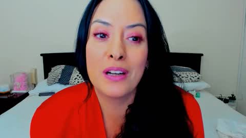 Snapshot of katarina_synnn chatting on February 8, 2026, 2:53 pm kata online show from February 8, 2026, 2:53 pm