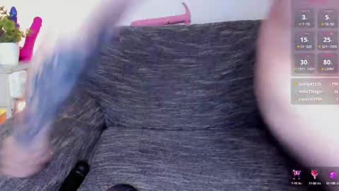Snapshot of katashisenpai chatting on February 12, 2025, 9:54 pm Katashi online show from February 12, 2025, 9:54 pm