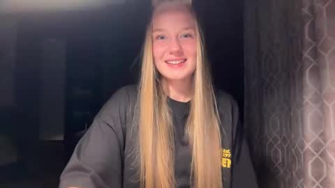 Snapshot of katcontrol chatting on March 12, 2026, 3:29 pm katcontrol online show from March 12, 2026, 3:29 pm